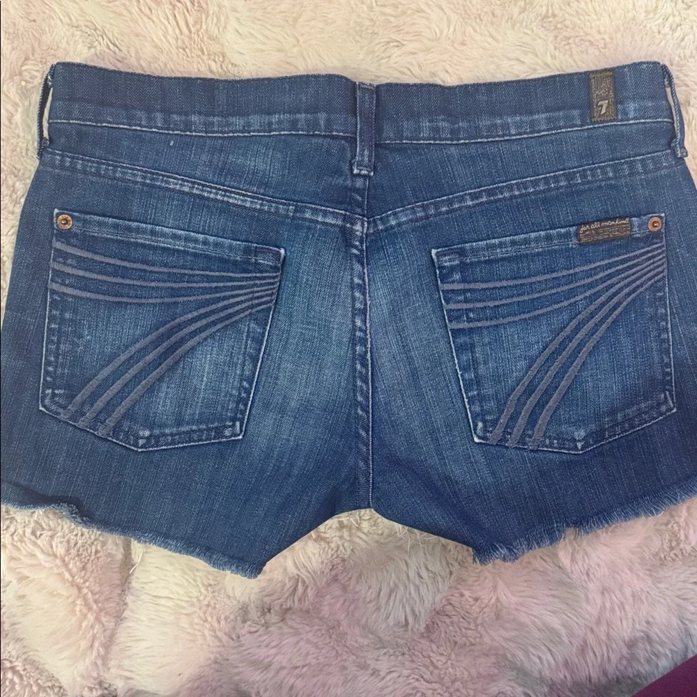 7 For All Mankind Dark Blue Jean Shorts - Picture 4 of 4